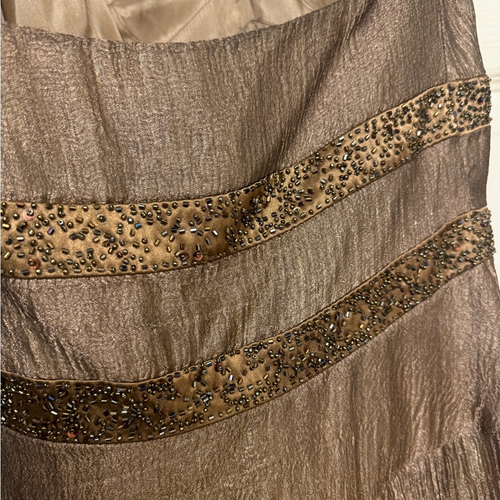 Cache gorgeous evening dress halter top backless, shimmer material satin/beads